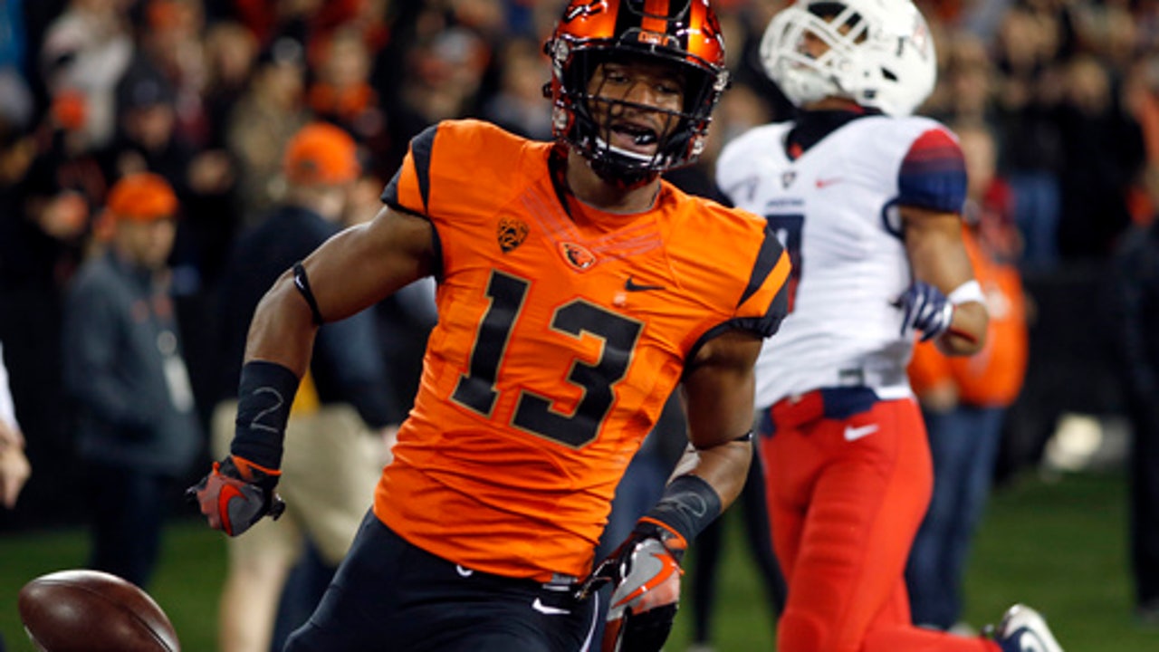 McMaryion 5 TD passes and Oregon State beats Arizona 42-17